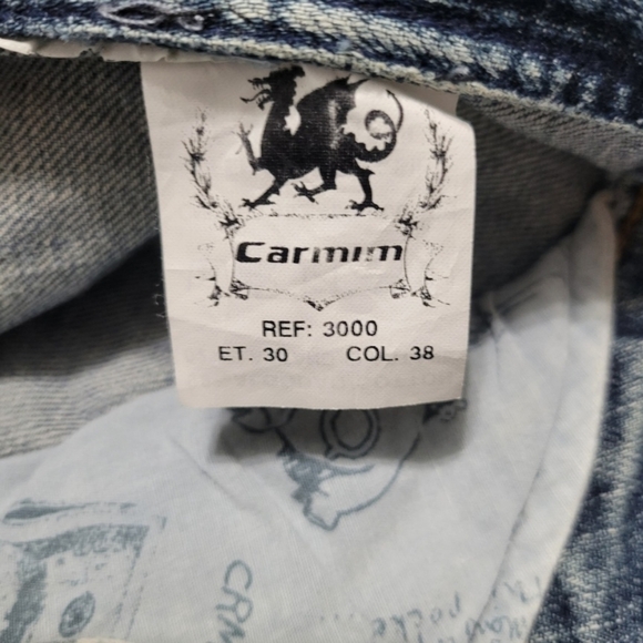 Carmin Shorts Size 28 W31" x L4" Women's Carmin Cut Off Denim Shorts Jean Shorts - Picture 11 of 11